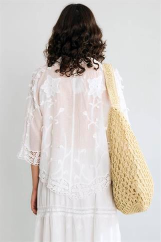 Güpür Detaylı Ekru Renk Kadın Gömlek M38964-2Y6