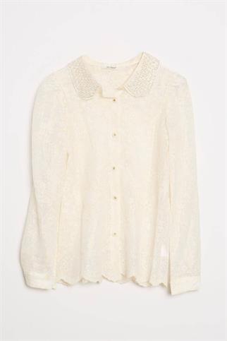 YAKASI BONCUK İŞLEMELİ NATURAL KADIN GÖMLEK   M38167-2Y5