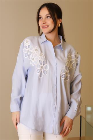 ÇİÇEK İŞLEMELİ MAVİ KADIN GÖMLEK  4454-2Y5