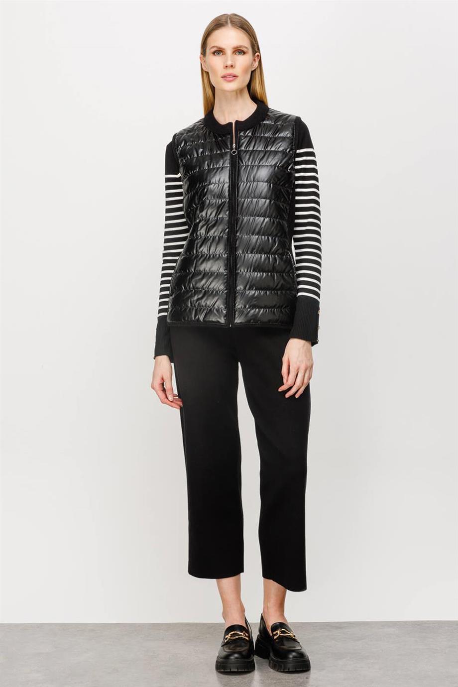 20004-2K4 MUTLU ERTAN YELEKSİYAH