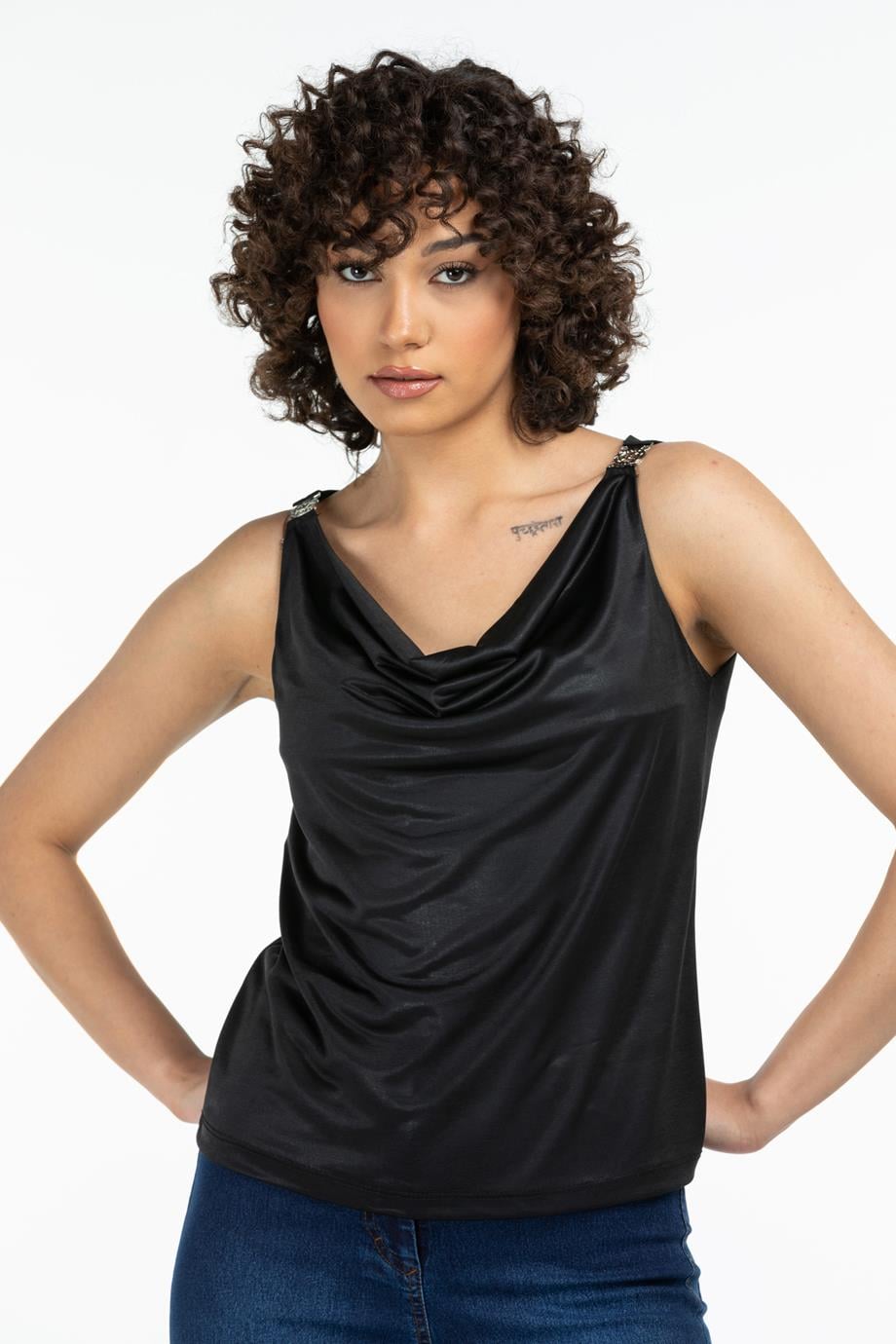 81433-2Y3 Mİ BLUZSİYAH