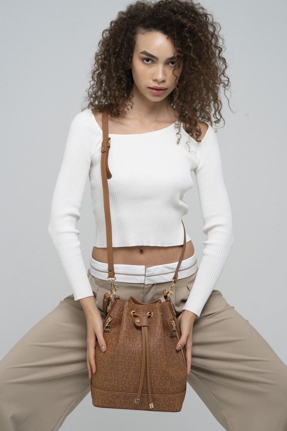 825-2K3 BENETTON ÇANTACAMEL