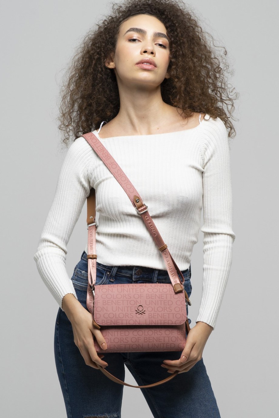 835-2K3 BENETTON ÇANTAGÜL TABA