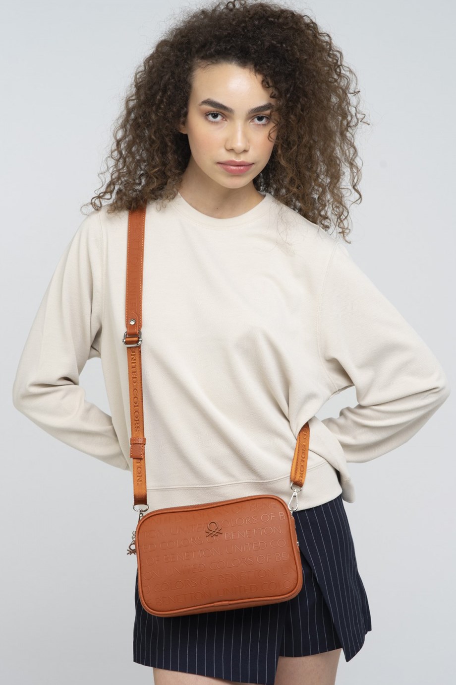 863-2K3 BENETTON ÇANTAKİREMİT