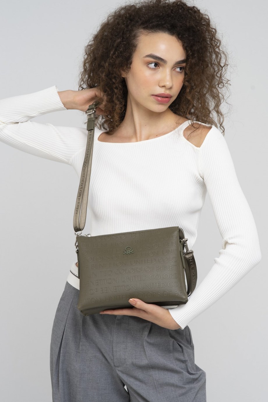 878-2K3 BENETTON ÇANTAHAKİ