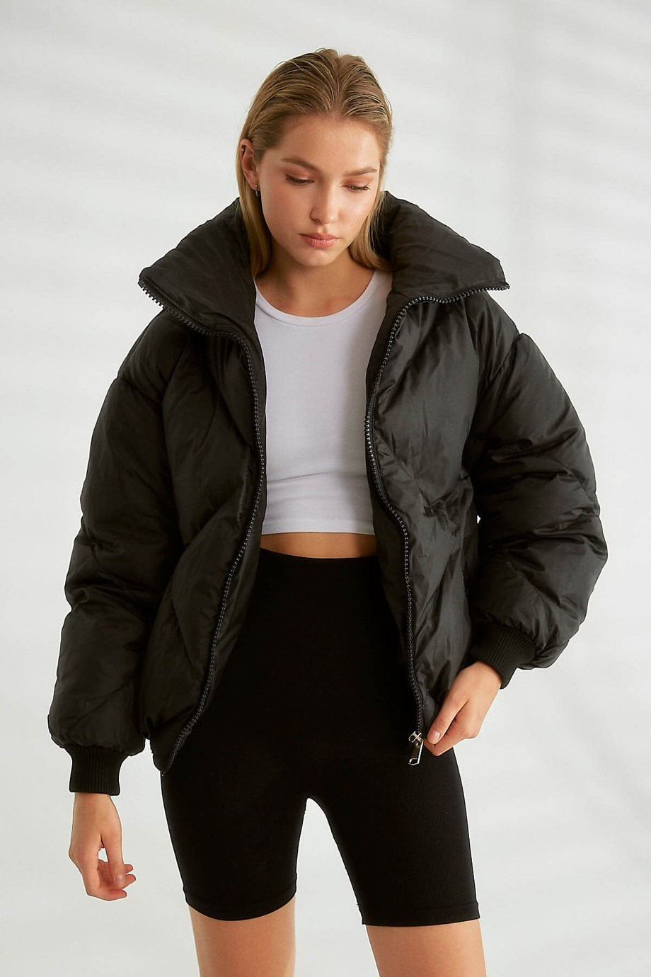 89861-2K3 ROBİN MONTSİYAH