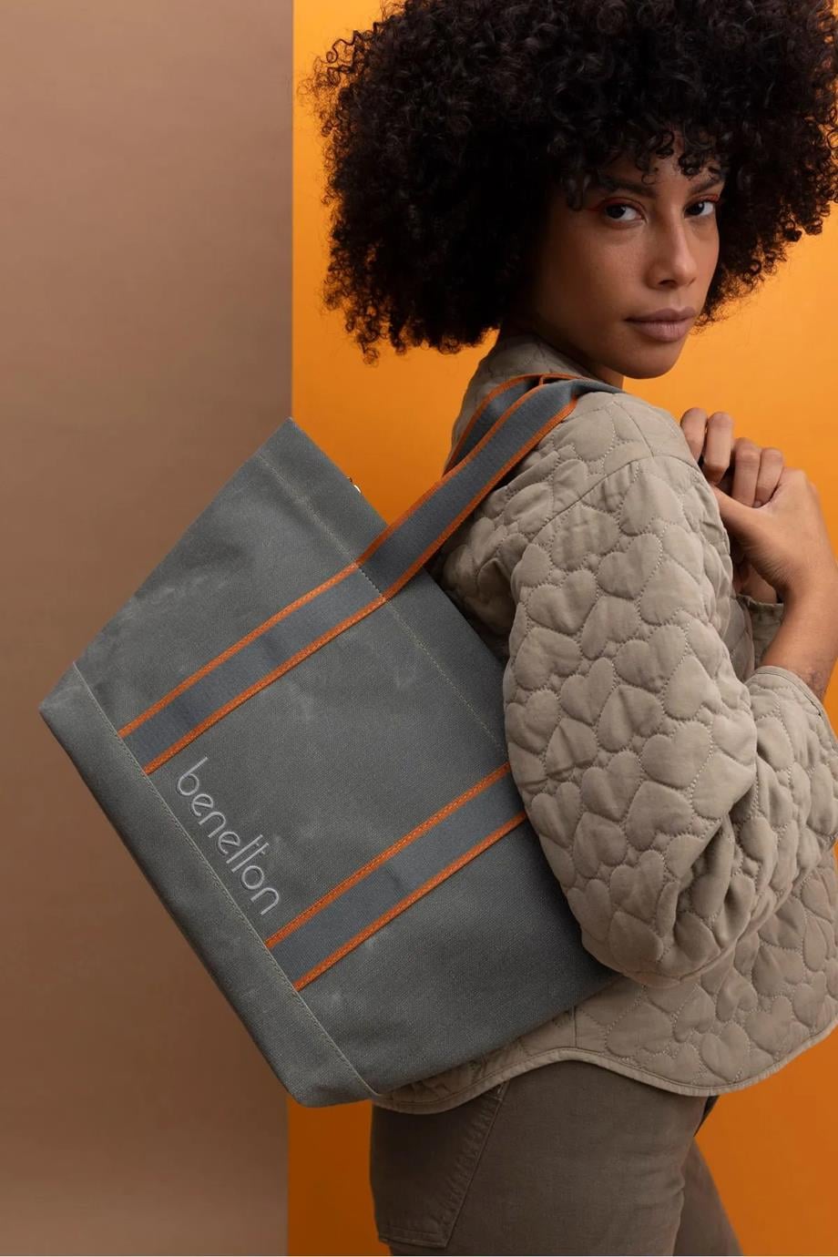 BENETTON-ST DERİ1411-2K5 BENETTON ÇANTAHAKİ