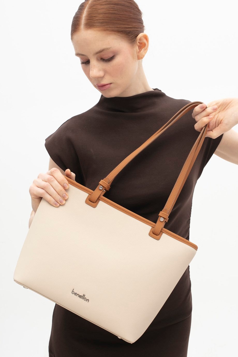 BENETTON-ST DERİ1822-2Y6 BENETTON ÇANTA-BEJ CAMEL