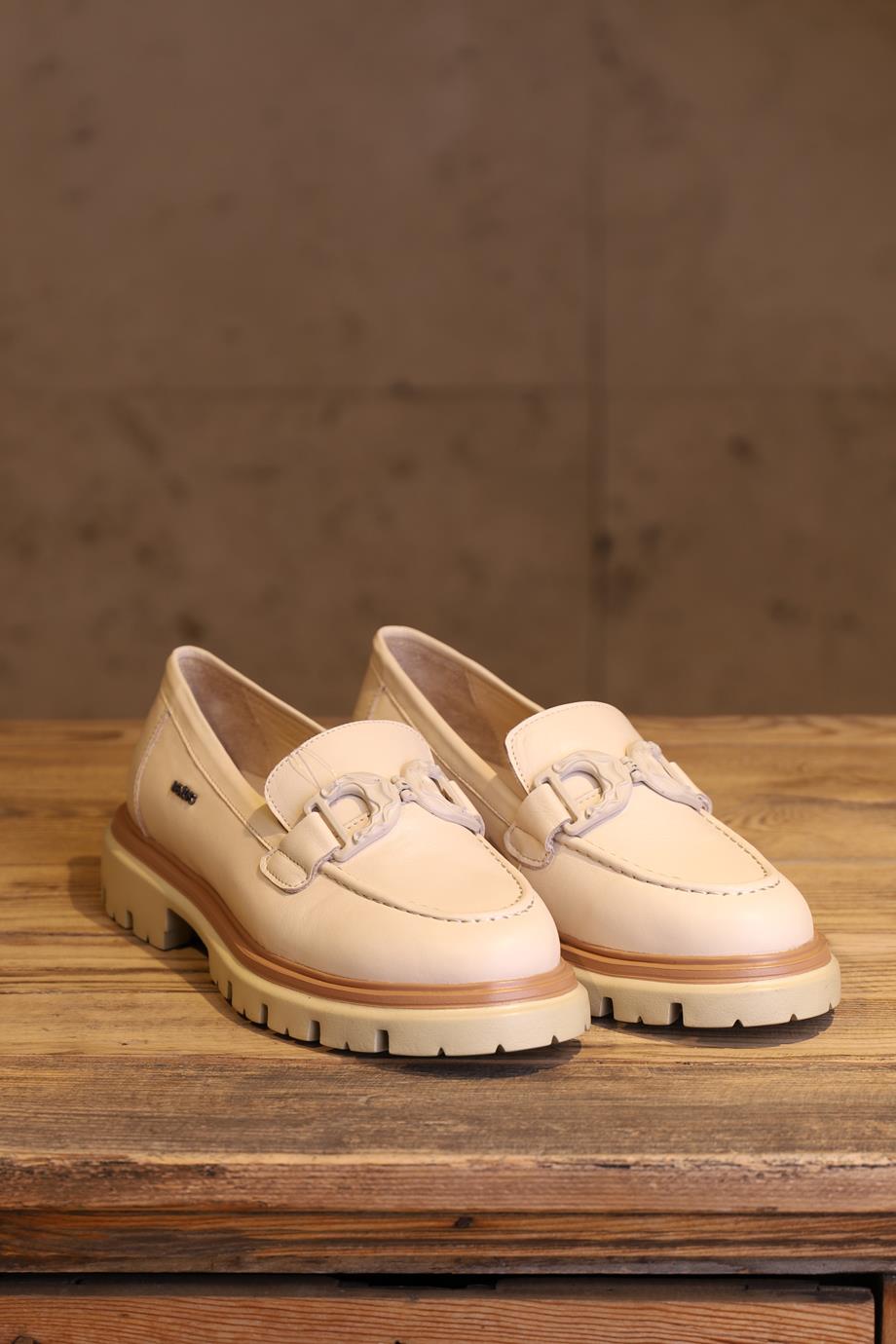 VENÜSTokalı Bej Kadın  Deri Ayakkabı  2412902-2Y4