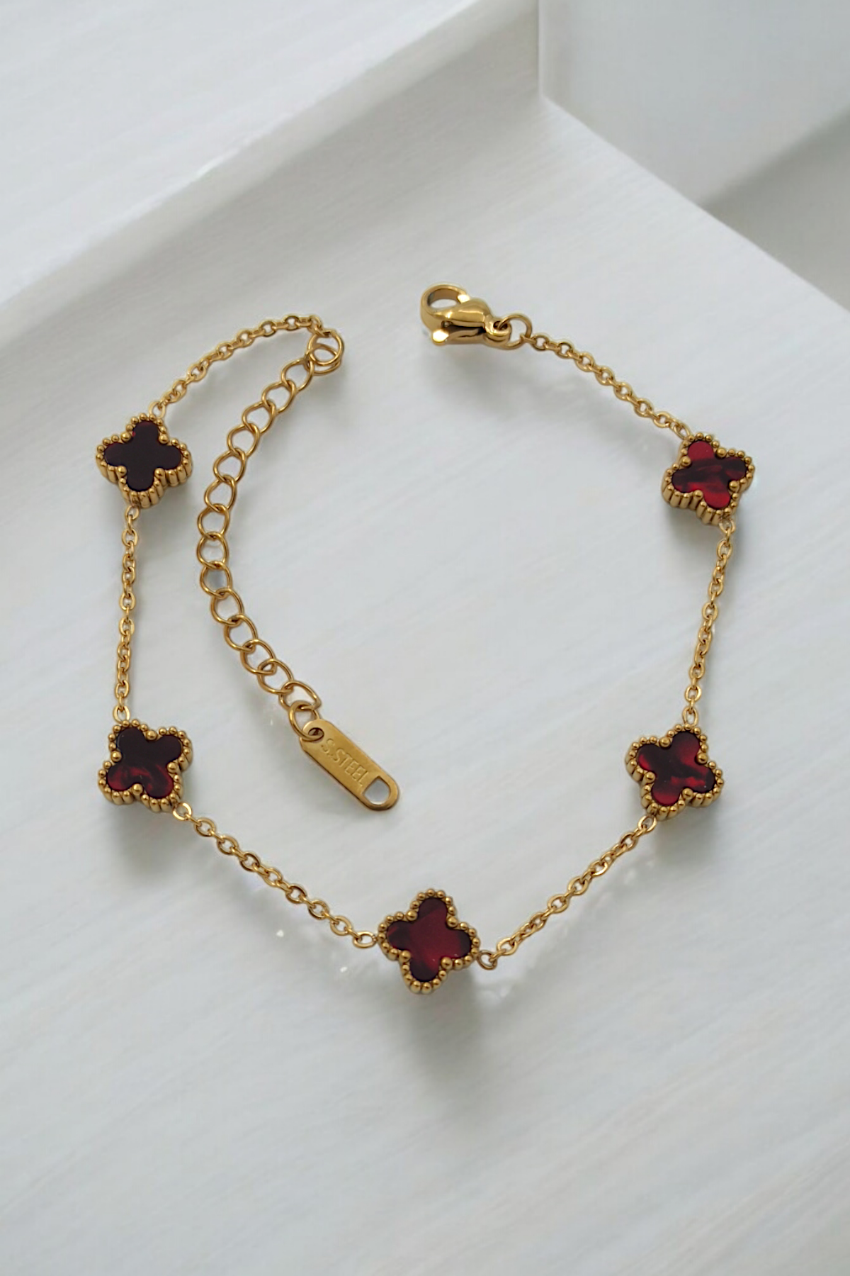 Çelik Minimal Sedefli Yonca Bileklik