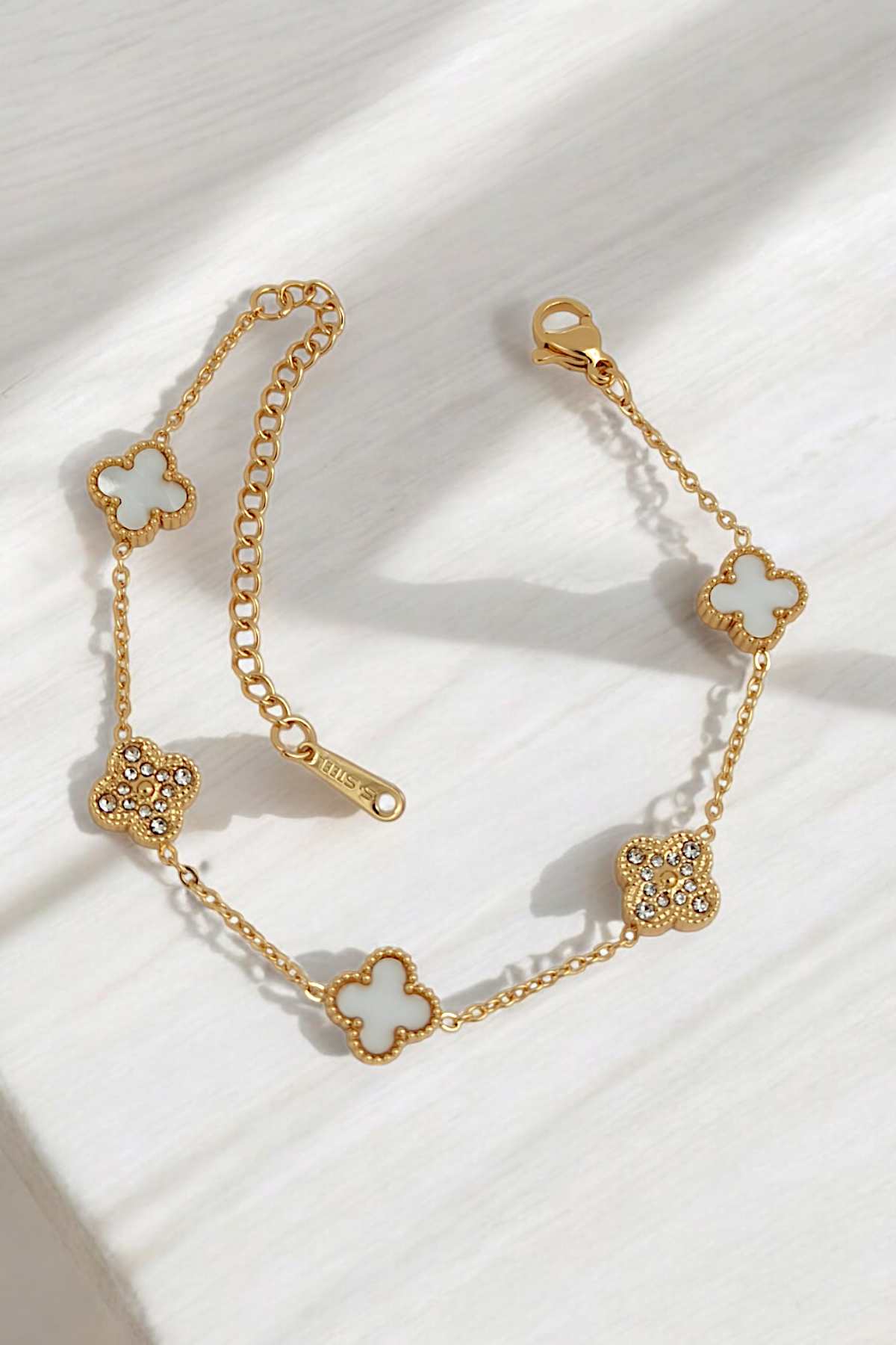 Çelik Minimal Sedefli Yonca Bileklik