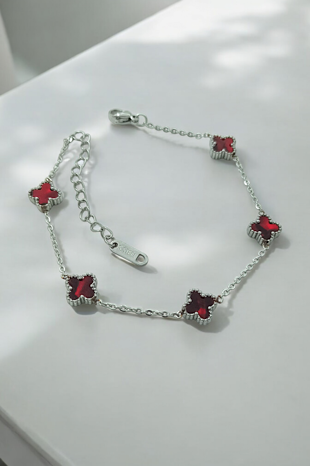 Çelik Minimal Sedefli Yonca Bileklik