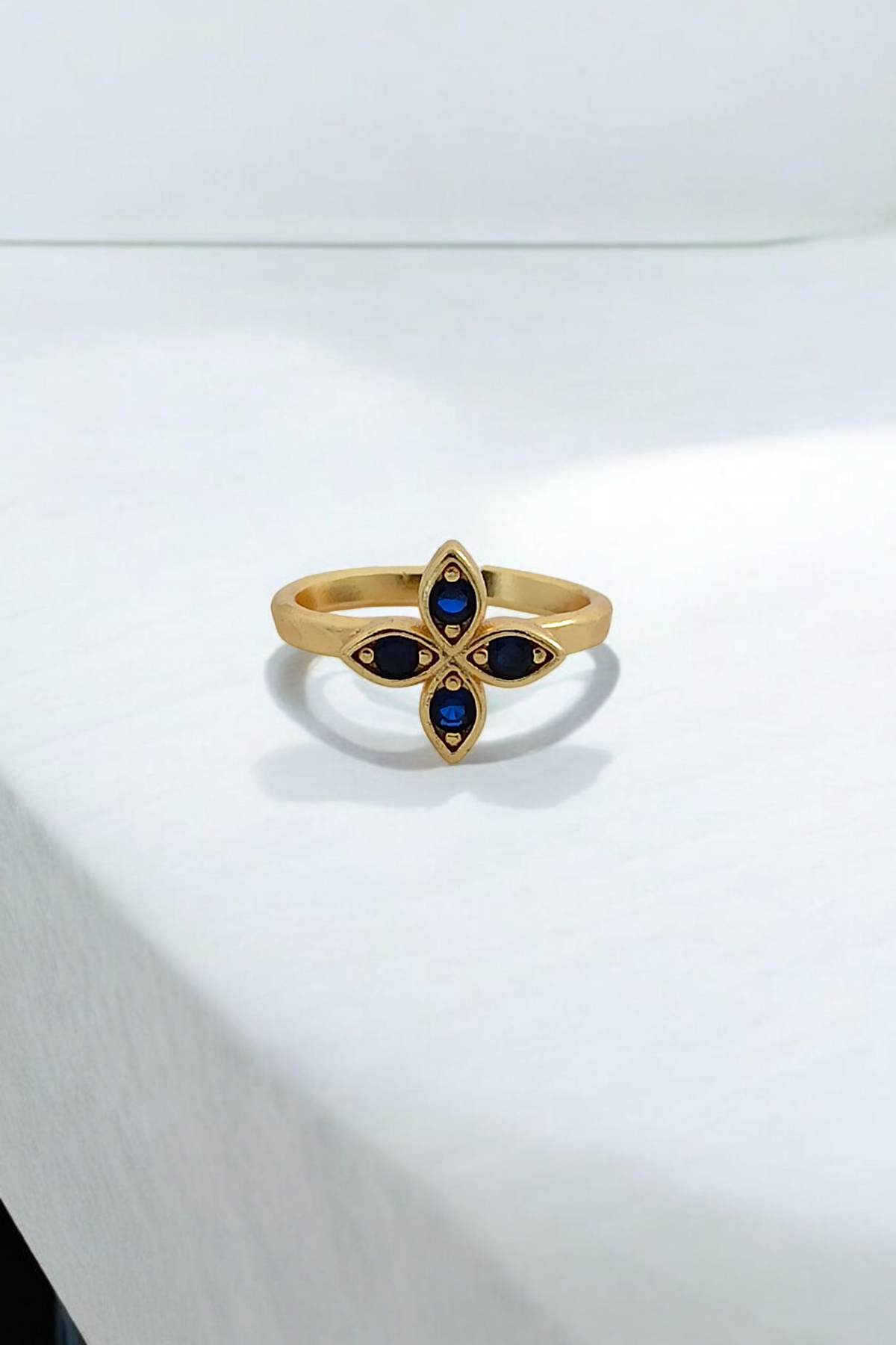 Premium Ayarlanabilir Renkli Taşlı Yonca Yüzük 1456