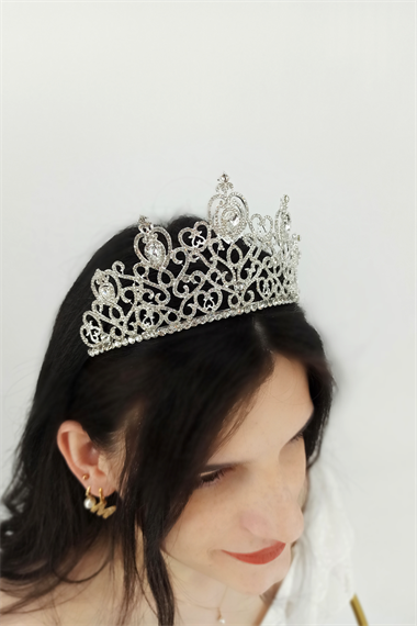 Abiye Taç Sıralı Taş Kalp Model TrTaç2153