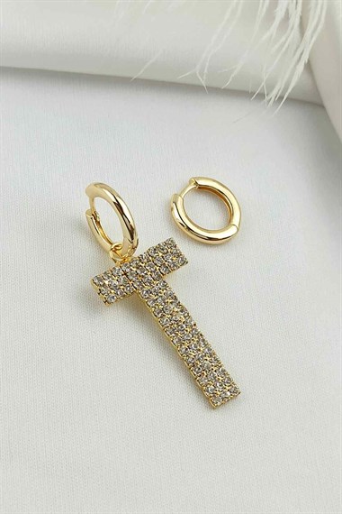 Büyük Taşlı Gold T Harf Küpe TaşlıKüpeT