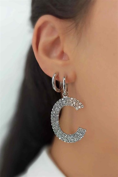 Büyük Taşlı Gümüş C Harf Küpe TaşlıKüpeC