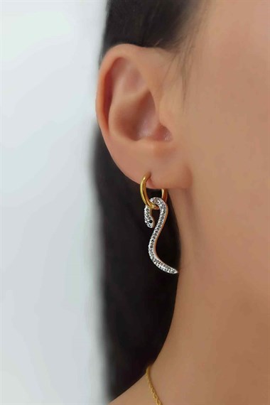 Çelik Taşlı İnce Sarmal Yılan Küpe TrKüpe34749