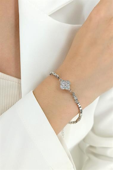 Çelik Taşlı Yonca Küp Zincir Bileklik