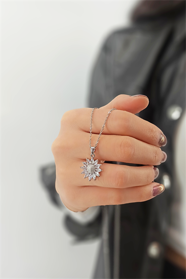 Çelik Zirkon Taş Çiçek Kolye TrKolye50208