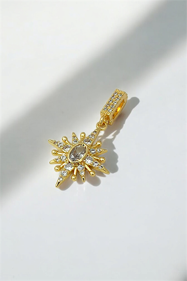 Premium Ajda Charm Taşlı Kuzey Yıldız Charm