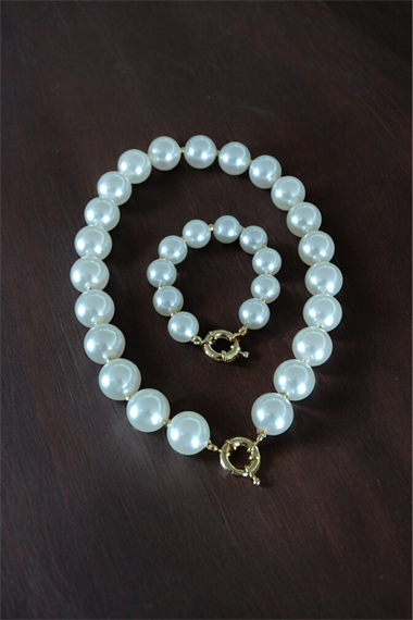 Premium Seri Büyük İncili Önden Kilit Kolye-Bileklik Set