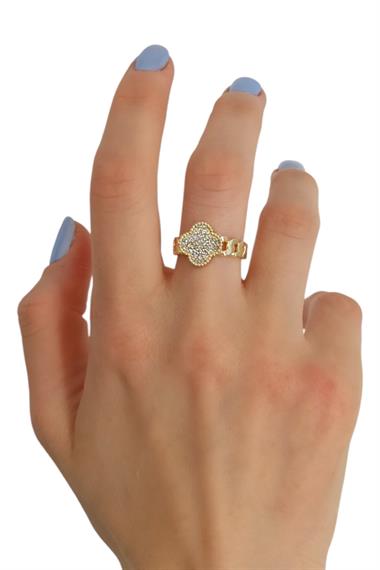 Premium Taşlı Yonca Geçmeli Yüzük