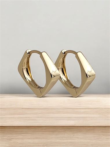 Xuping Renk Atmaz Kare Küpe