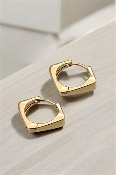 Xuping Renk Atmaz Kare Küpe