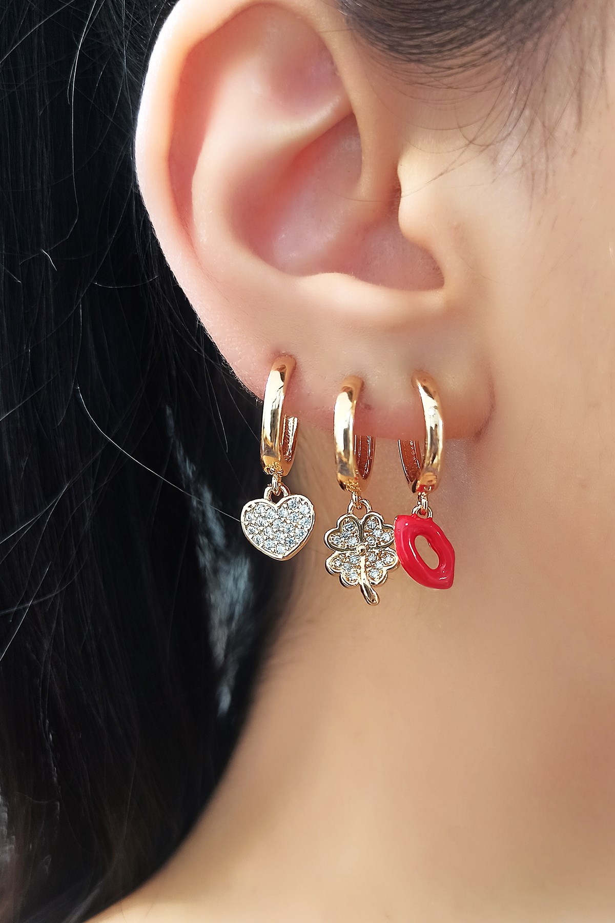 3 lü Kiss Küpe B350