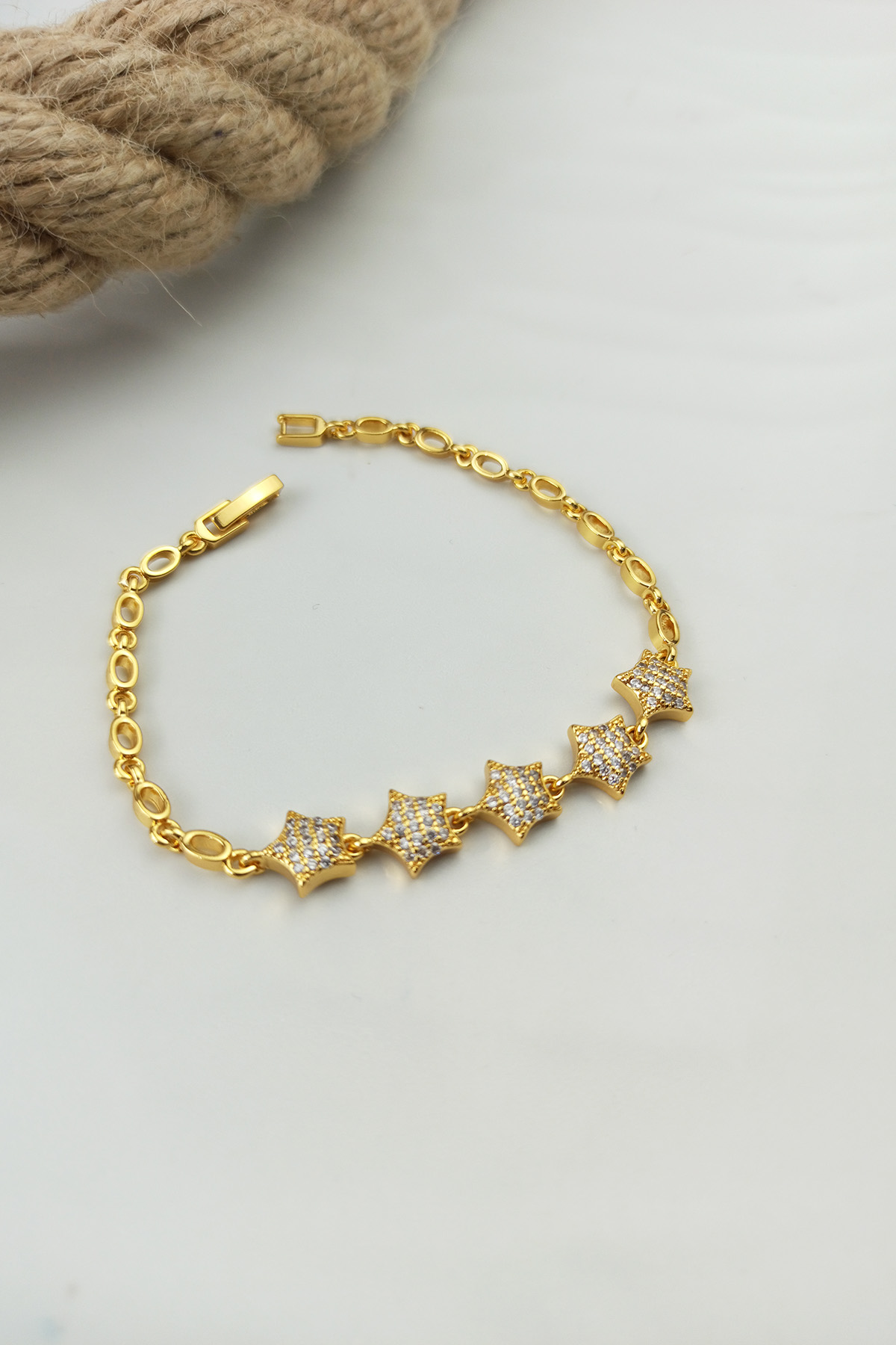 Altın Kaplama Zirkon Taşlı Yıldız Bileklik Gold B550
