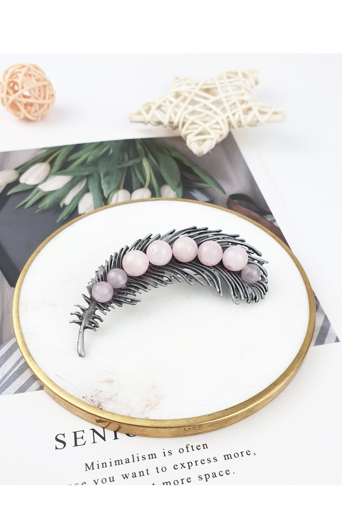 Boncuklu Yaprak Broş B275