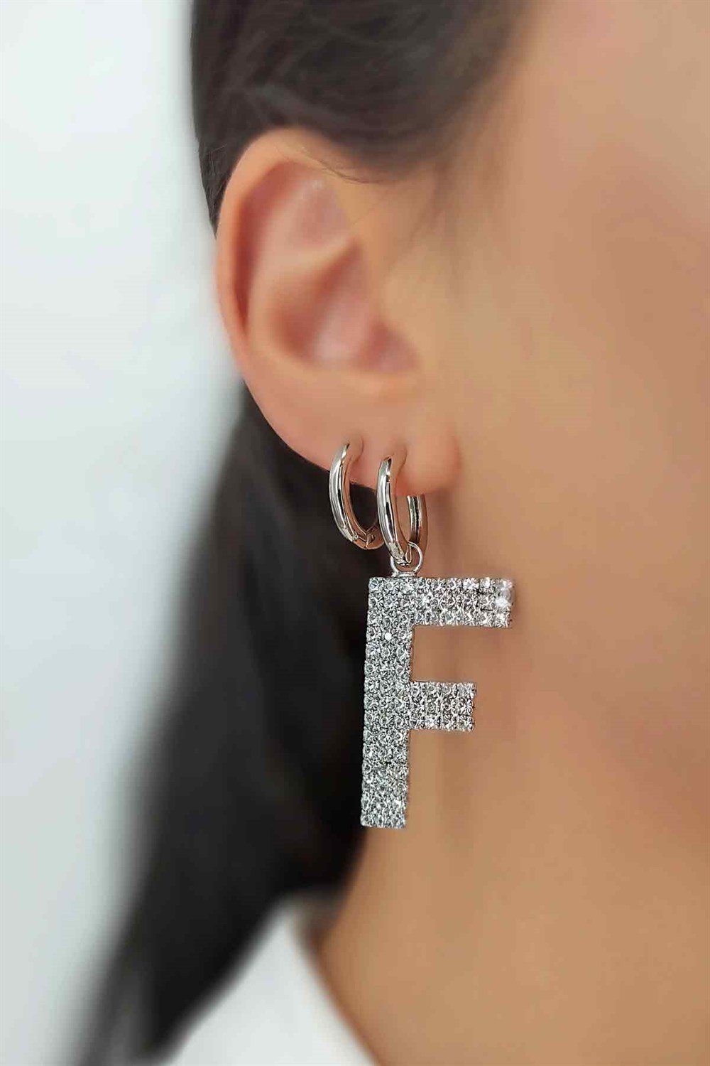 Büyük Taşlı Gümüş F Harf Küpe TaşlıKüpeF