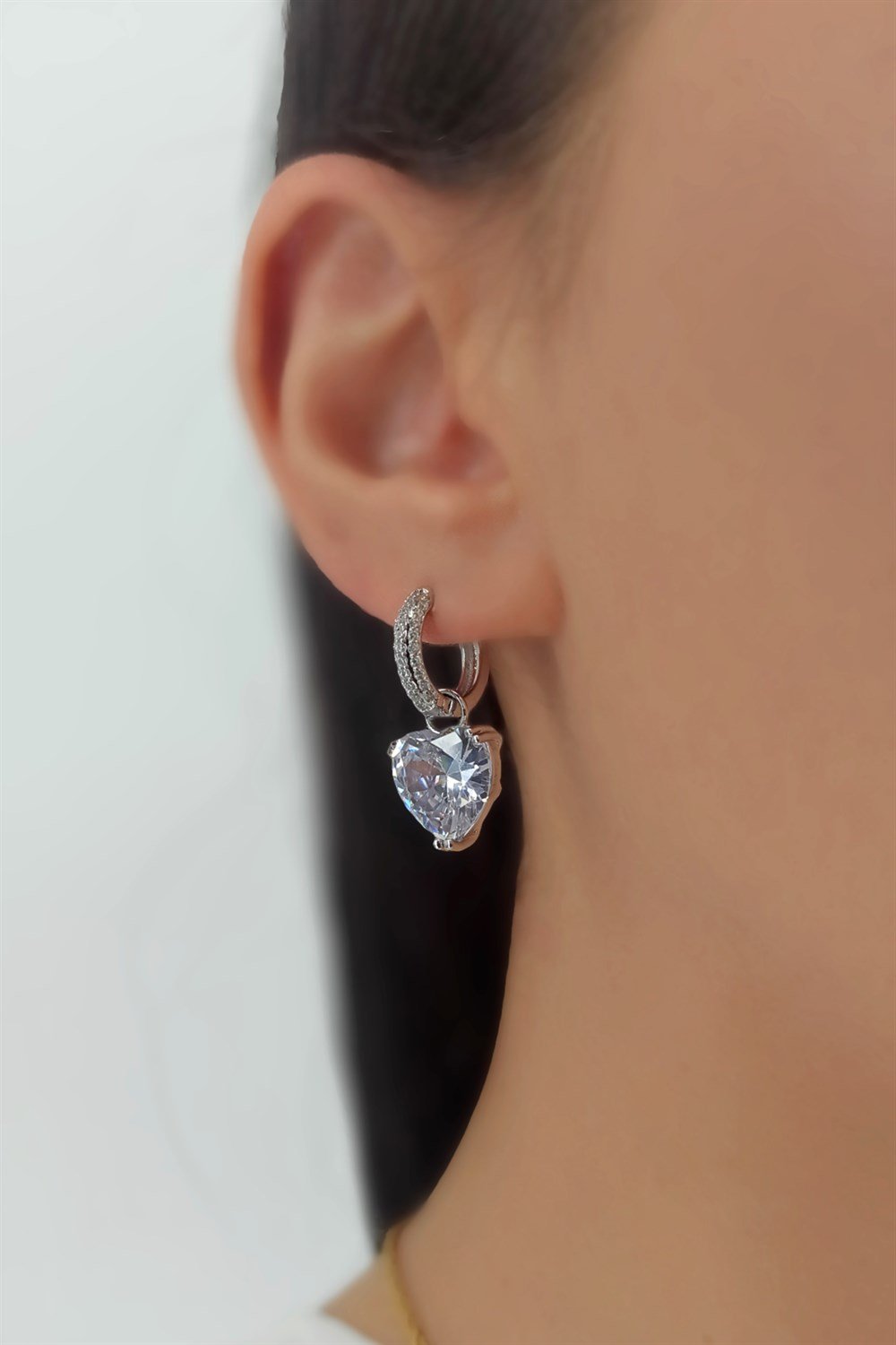 Büyük Taşlı Kalp Küpe TrKüpe34928