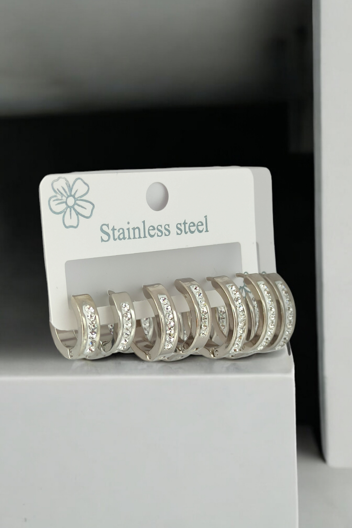 Çelik 6'lı Taşlı Halka Küpe Kombin