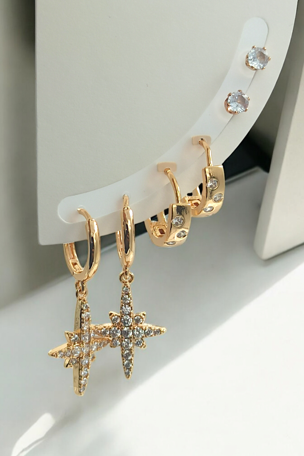 Çelik 6'lı Zirkon Taş Kuzey Yıldız Küpe Kombin 35655