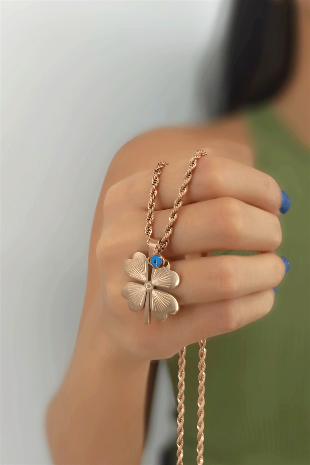 Çelik Burgu Zincir Yonca Kolye TrKolye50096