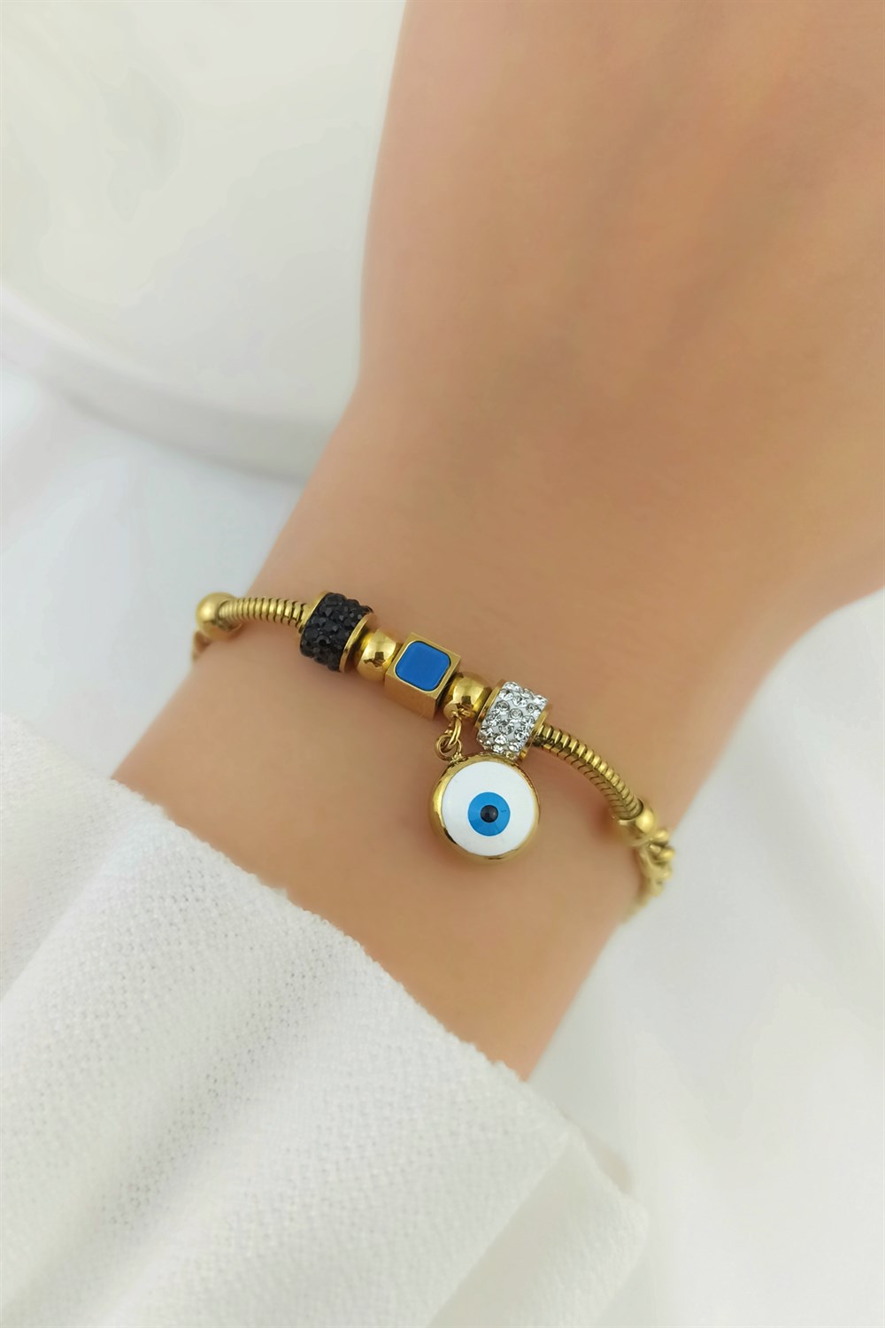 Çelik Taşlı Göz Bileklik TrBilek70172