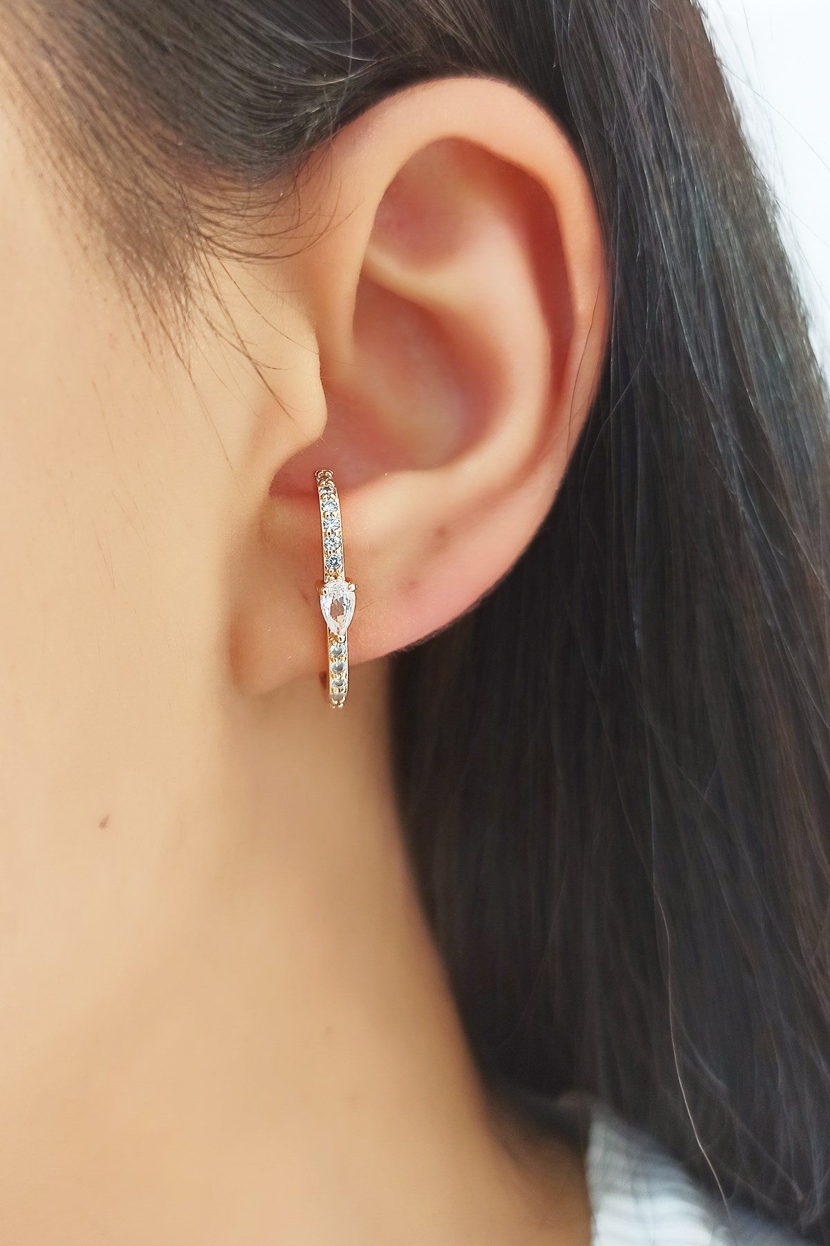 Damla Taşlı Küpe B250