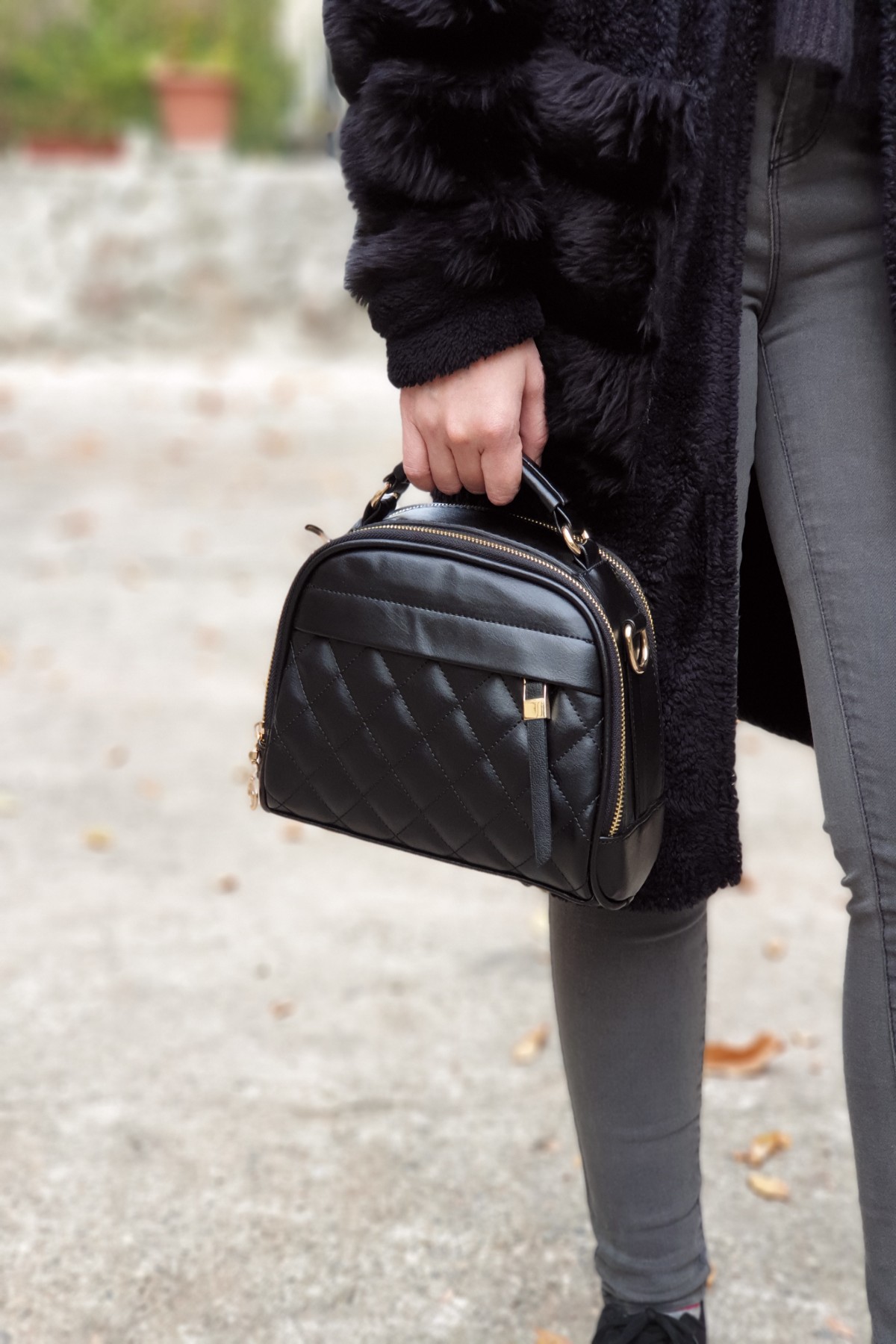 El & Omuz Bayan Çanta