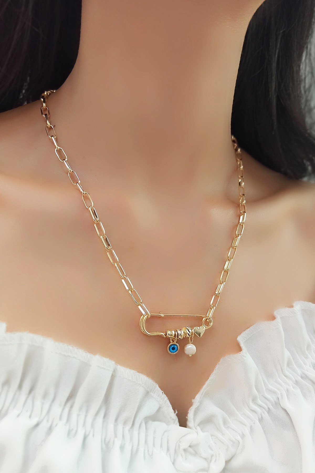 İncili Çengelli İğne Figür Kolye TrKolye5670 B34503