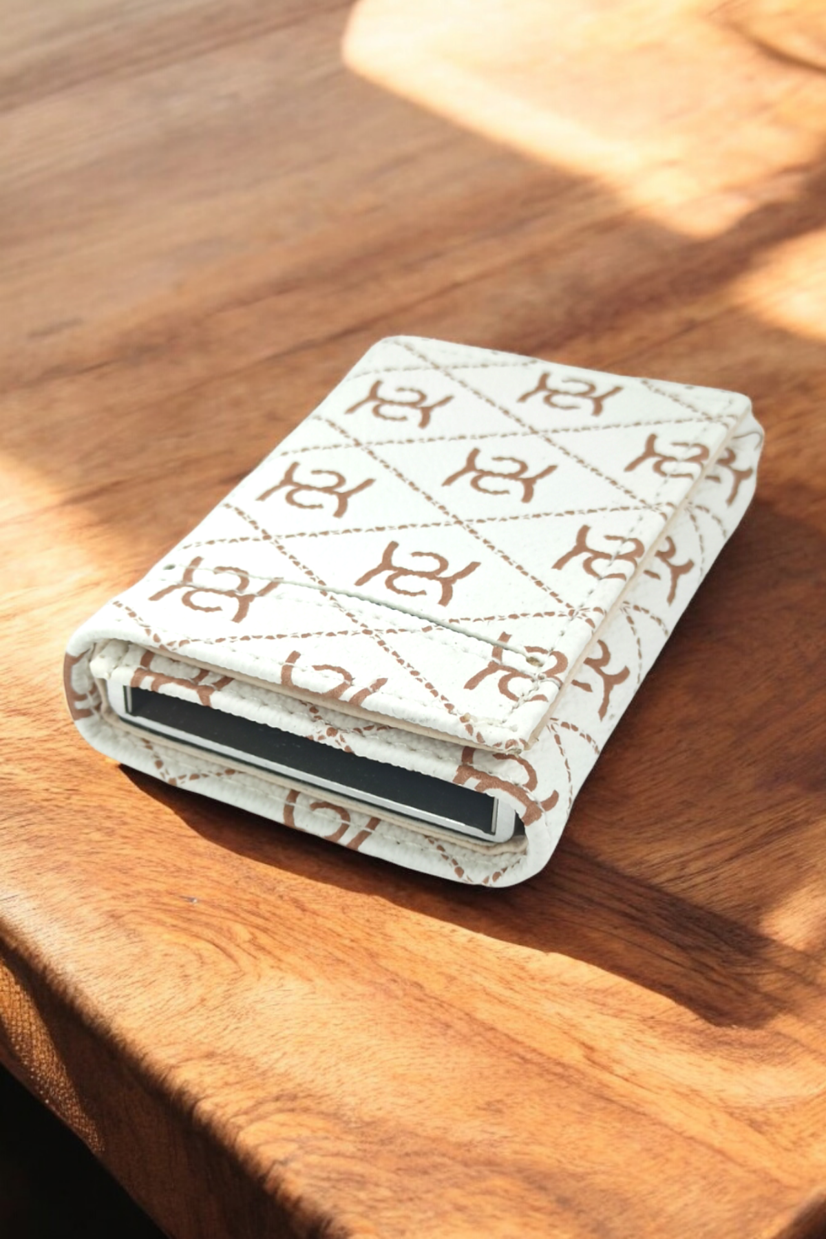 Kaset Kartlık Deri Cüzdan