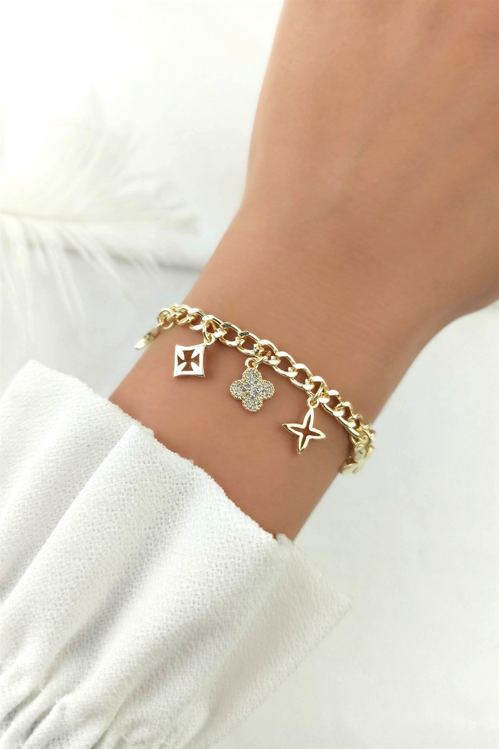 Klasik Zincir Yonca Bileklik TrBilek70019