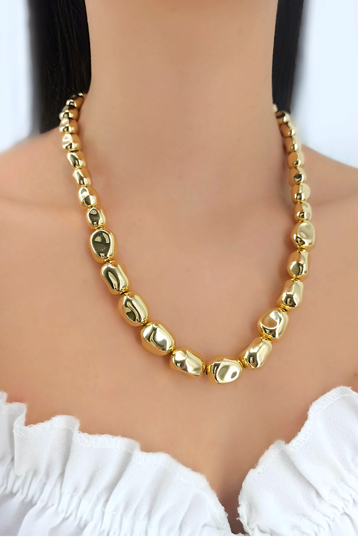 Premium Asimetrik Oval Top Kolye