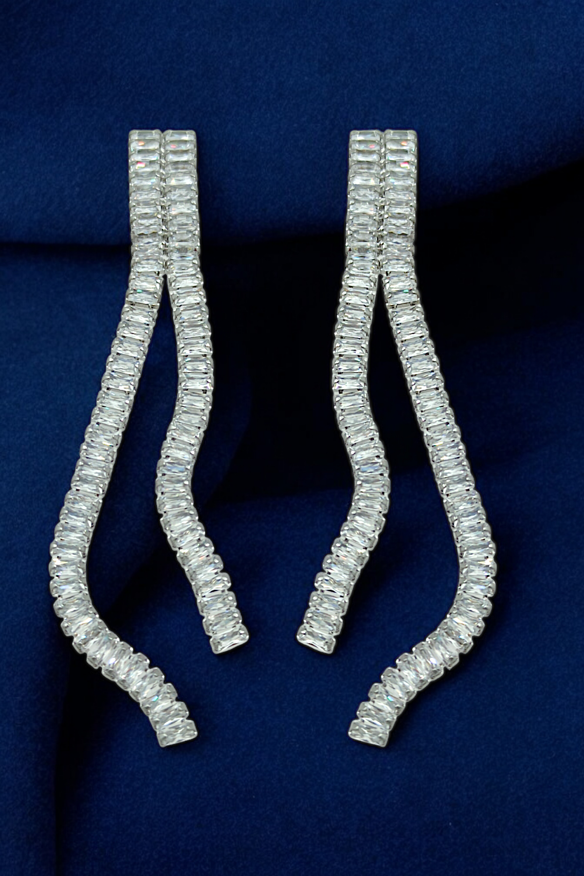 Premium İki Sıra Baget Su Yolu Küpe