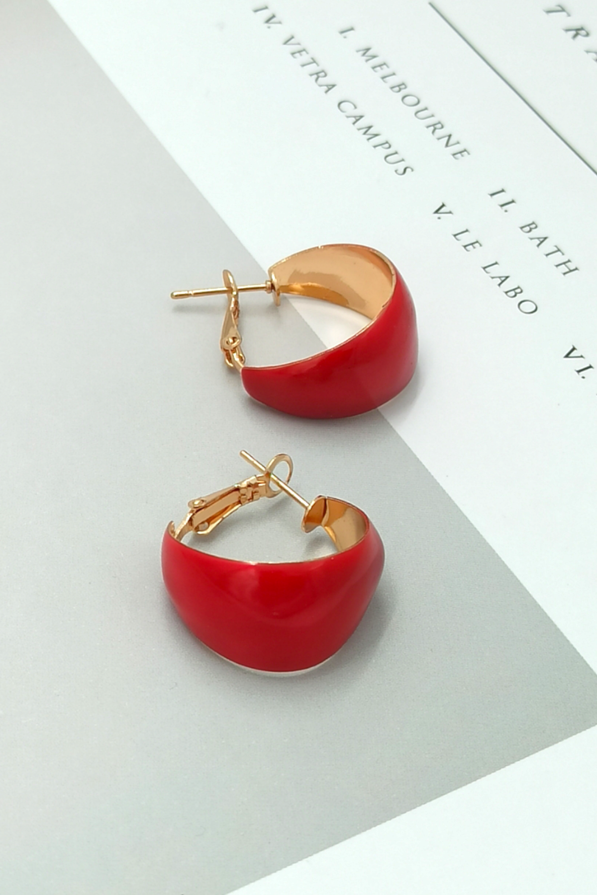 Premium Kırmızı Oval Halka Küpe