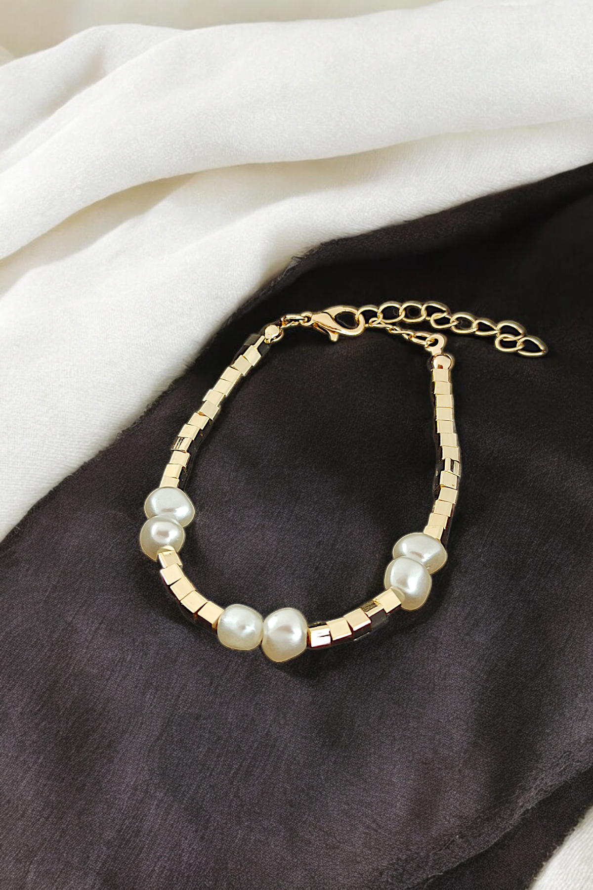 Premium Küp Boncuk İncili Bileklik