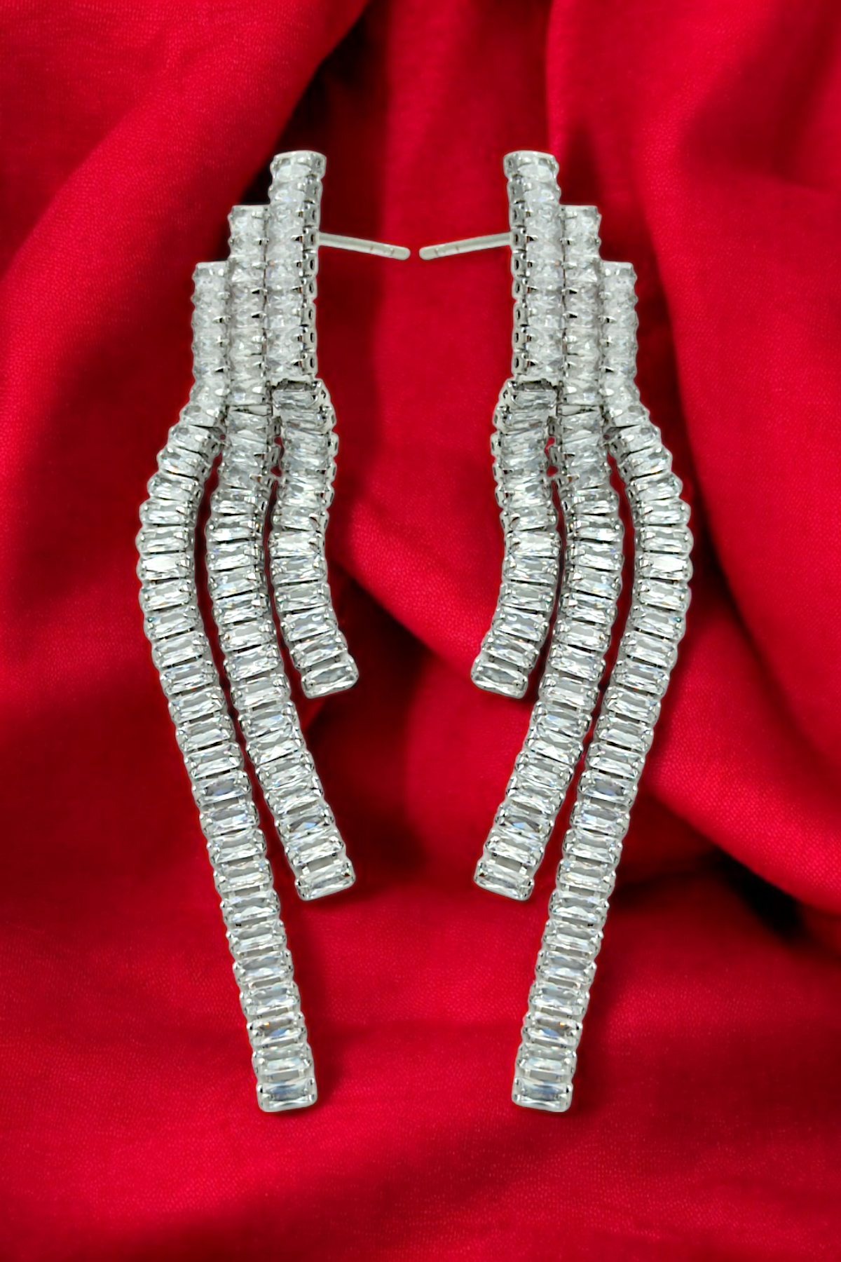 Premium Üç Sıra Baget Su Yolu Küpe