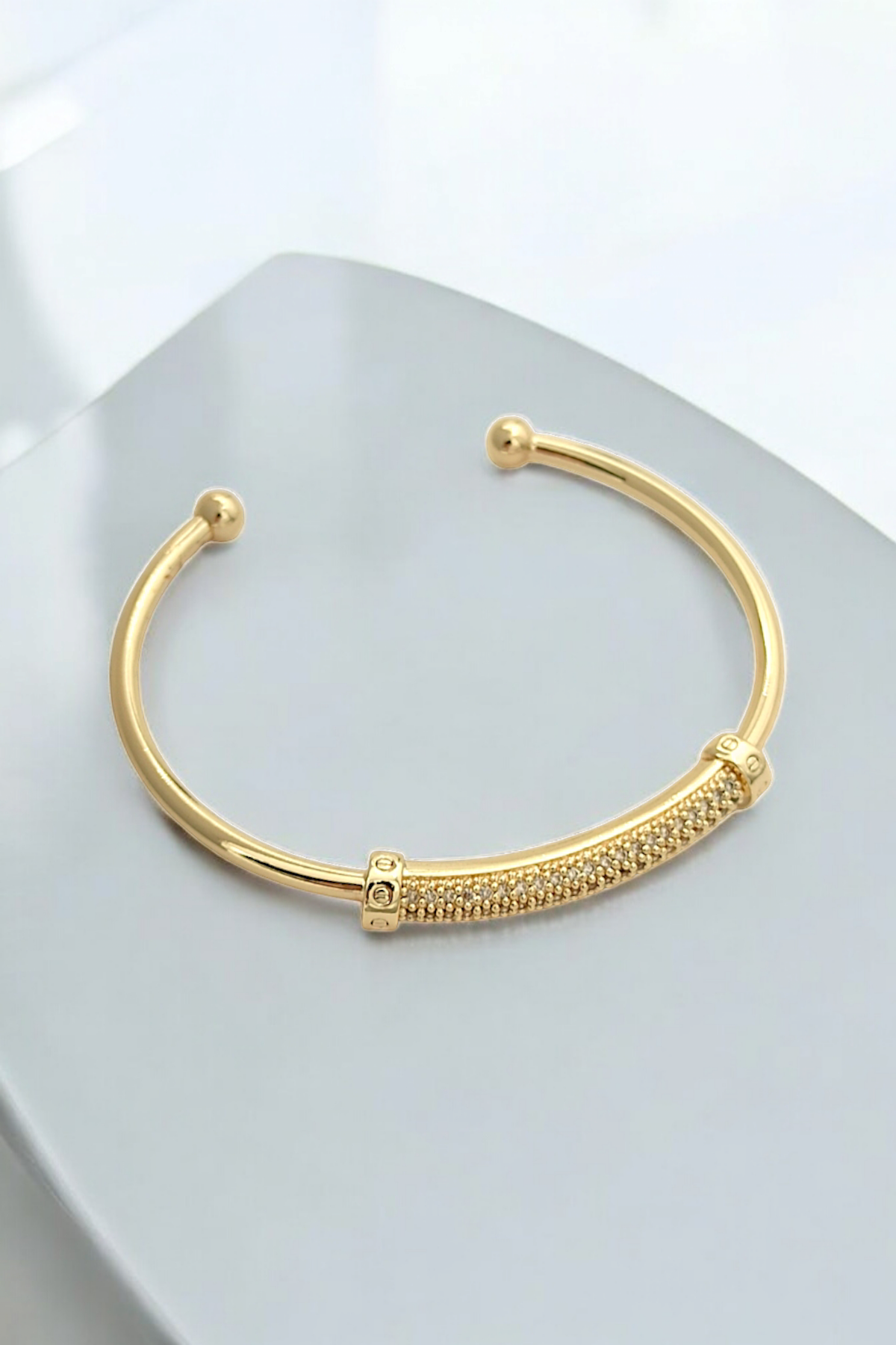 Premium Zirkon Taş Kelepçe Bileklik