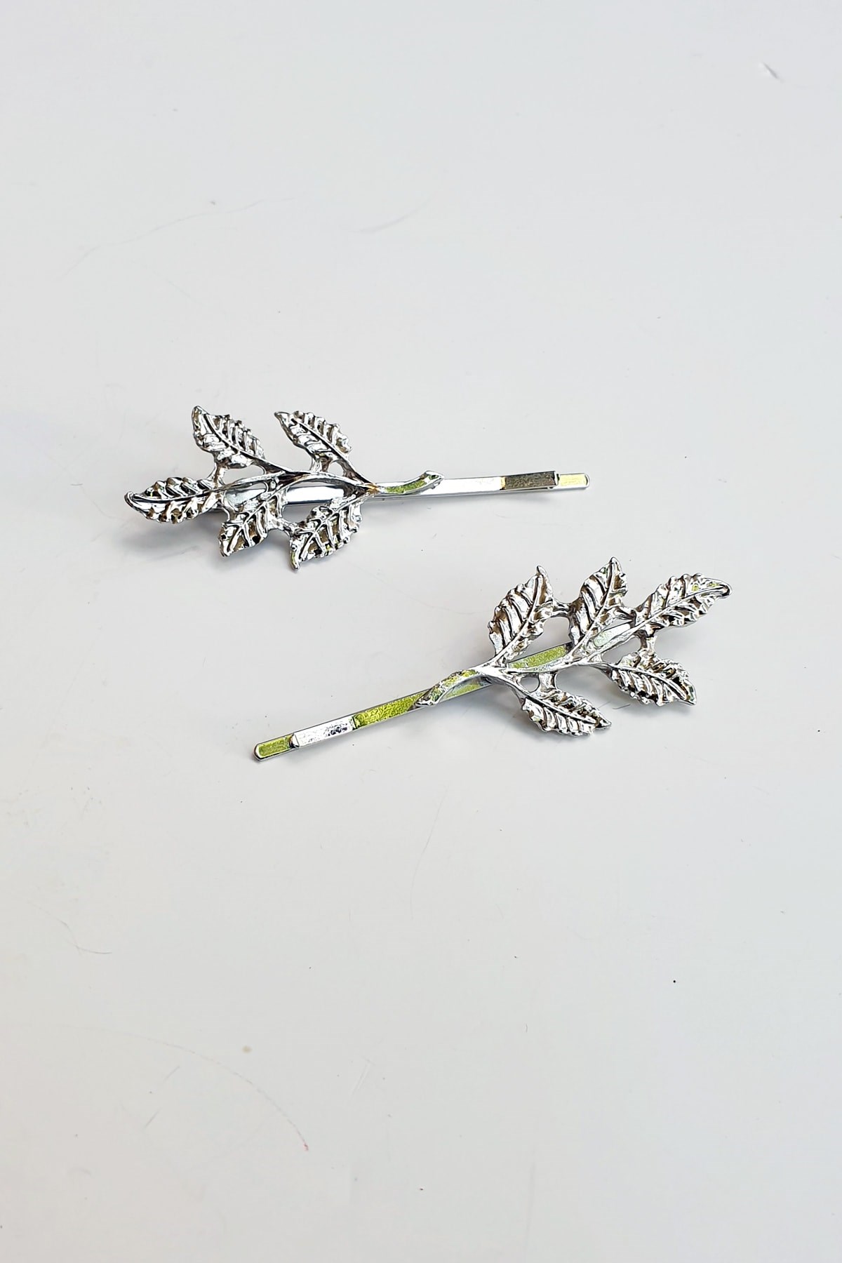 Yapraklı Çift Tel Toka