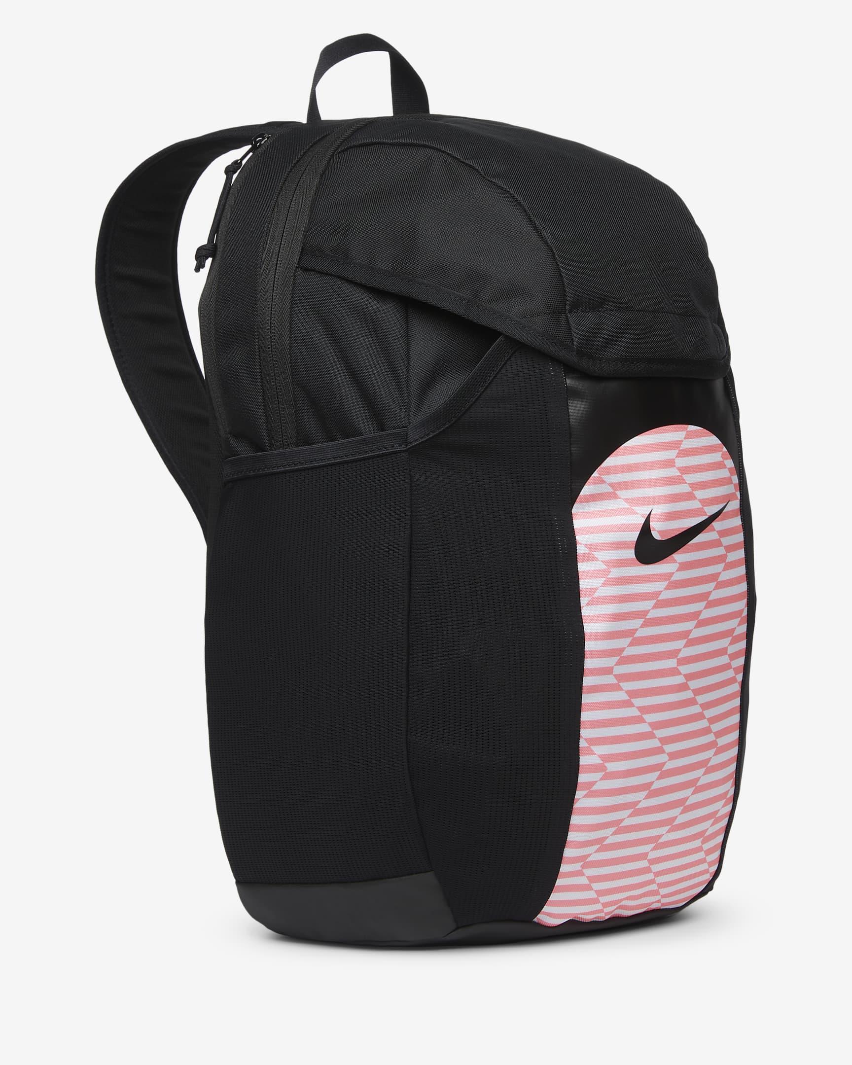Nike Academy Team Sırt Çantası (30 L)